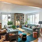 Cozy Monceau